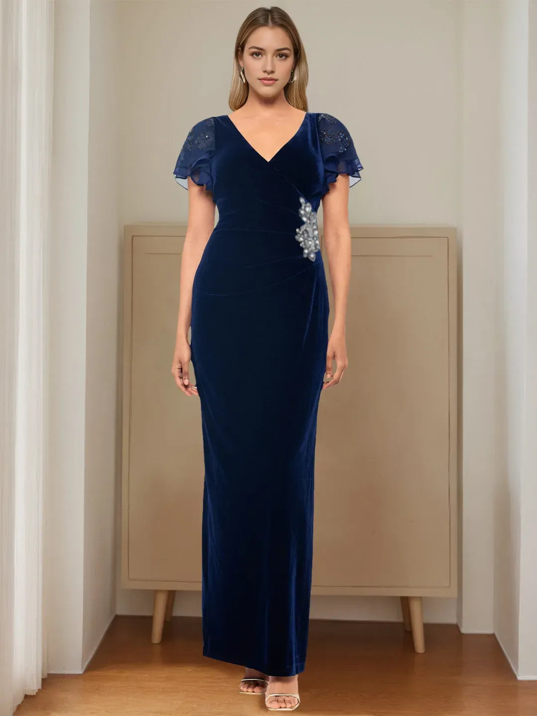 V-Neck Short Sleeves Floor-Length Mother of the Bride Dresses with Ruffles Appliques