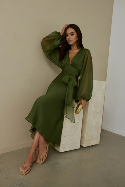 Beautiful Timeless Special Occasion Sophisticated Graceful Elegant Green Tulle Sheath Prom Dress