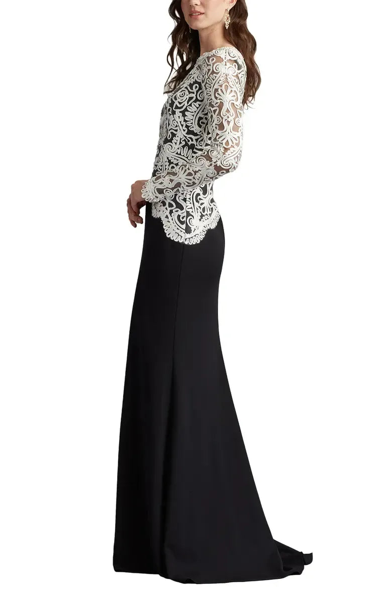 Special Occasion Elegant Black Lace Long Sleeve Floor-Length Mother of the Bride Dress
