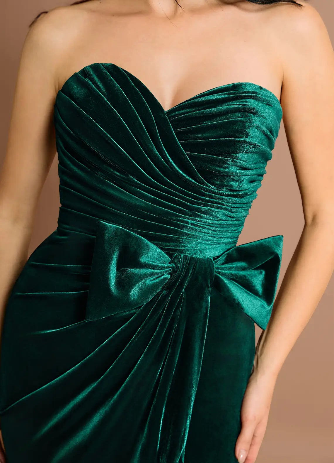 Graceful Stylish Refined Beautiful Elegant Emerald Green Velvet Mermaid Sleeveless Evening Dress