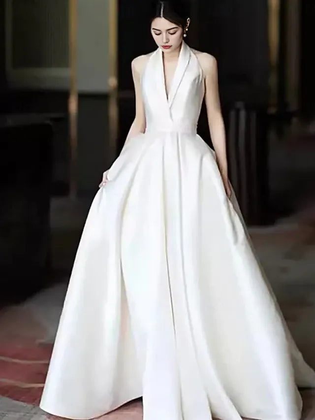 Elegant Red Pleated A-Line Halter-Neck Sleeveless Classic-Back Floor-Length Wedding Dress