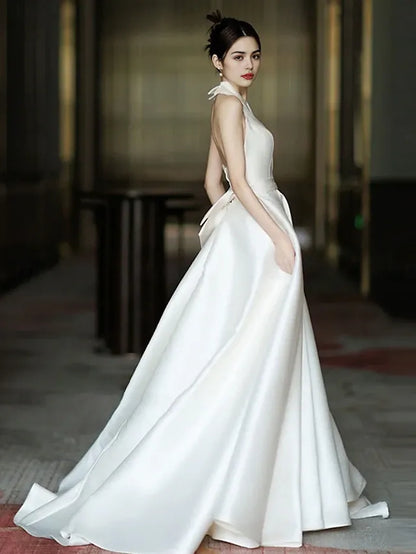 Elegant Red Pleated A-Line Halter-Neck Sleeveless Classic-Back Floor-Length Wedding Dress