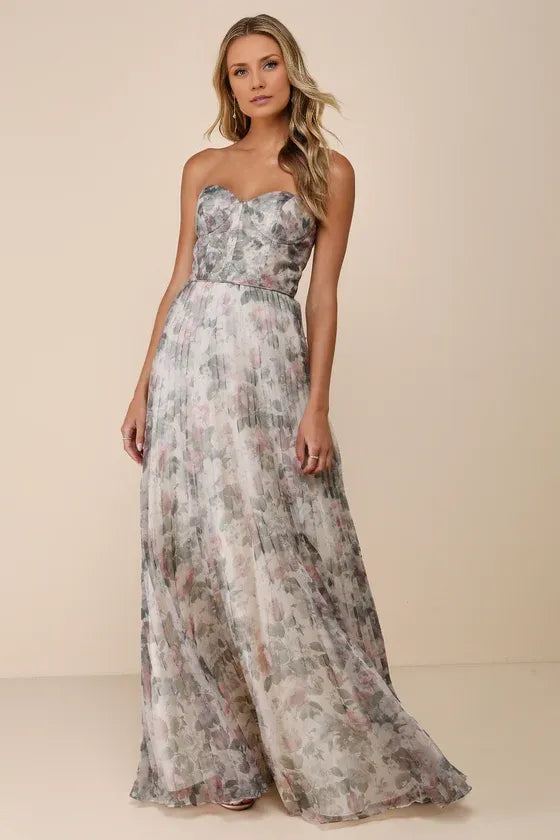 Special Occasion Sophisticated Graceful Stylish Refined Elegant Ivory A-Line Sweetheart Sleeveless Prom Dress