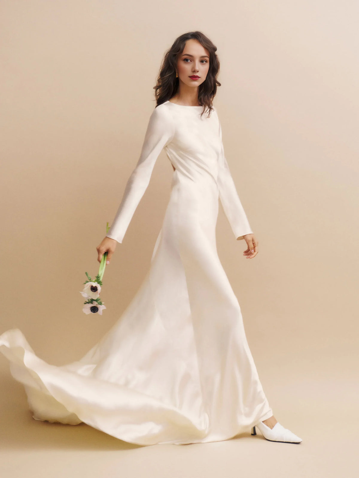 Beautiful Timeless Special Occasion Elegant Satin Mermaid Long Sleeve Mini Wedding Dress