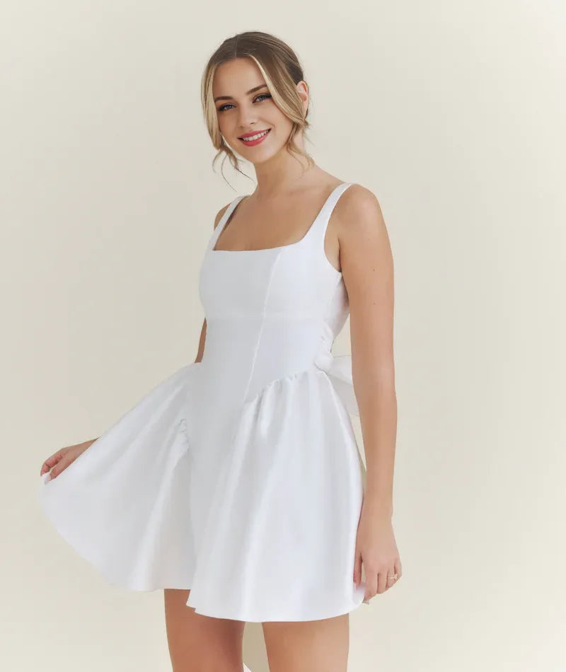 Special Occasion Sophisticated Graceful Elegant White Satin A-Line Sleeveless Mini Homecoming Dress
