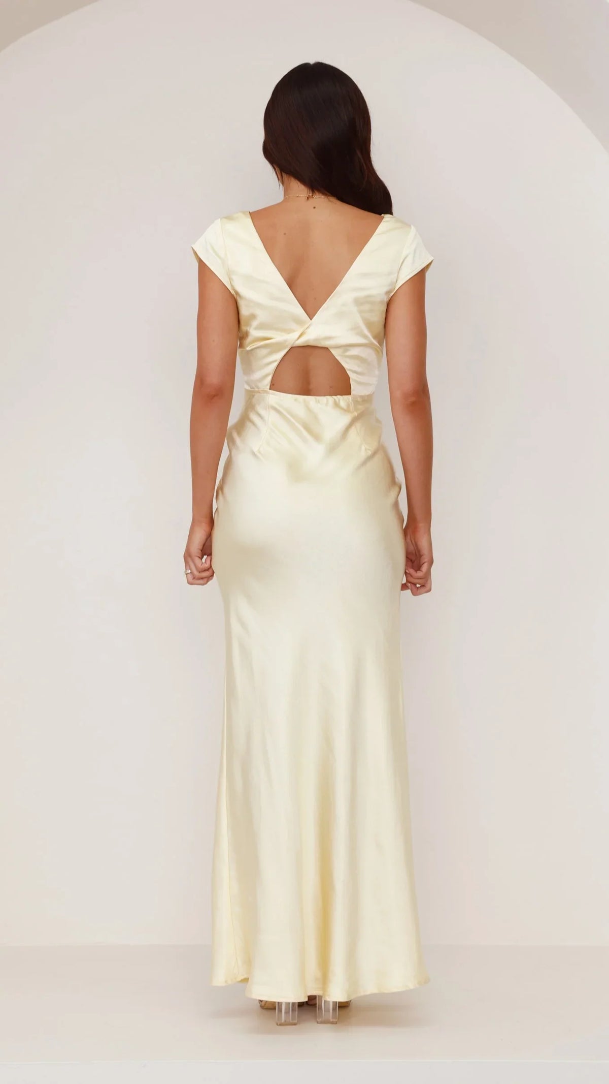 Special Occasion Sophisticated Graceful Stylish Refined Elegant Yellow Sheath Backless Prom Dress