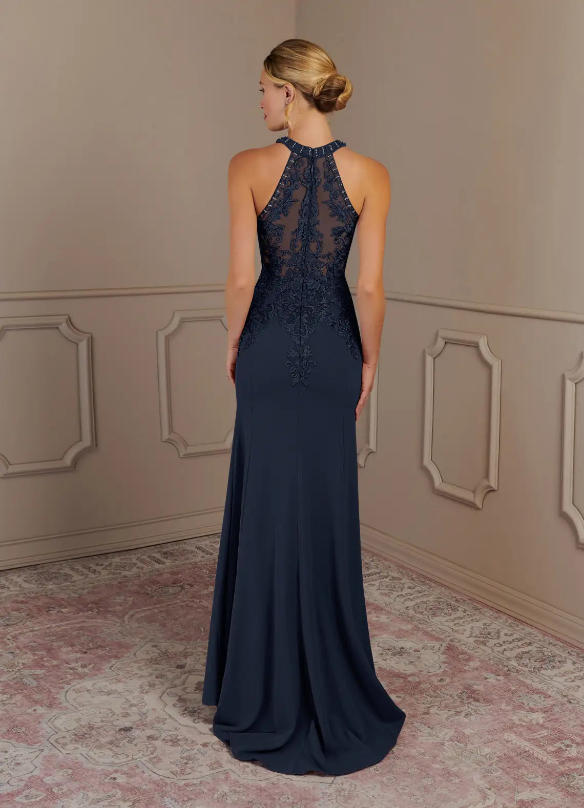 Graceful Stylish Elegant Lace Mermaid Halter Sleeveless Mother of the Bride Dress