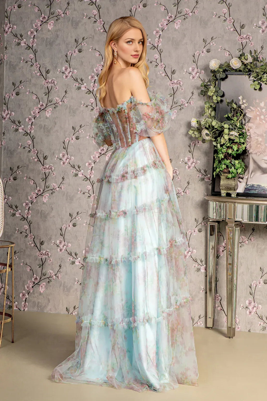 Graceful Stylish Refined Beautiful Timeless Chic Elegant Tulle A-Line Backless Prom Dress