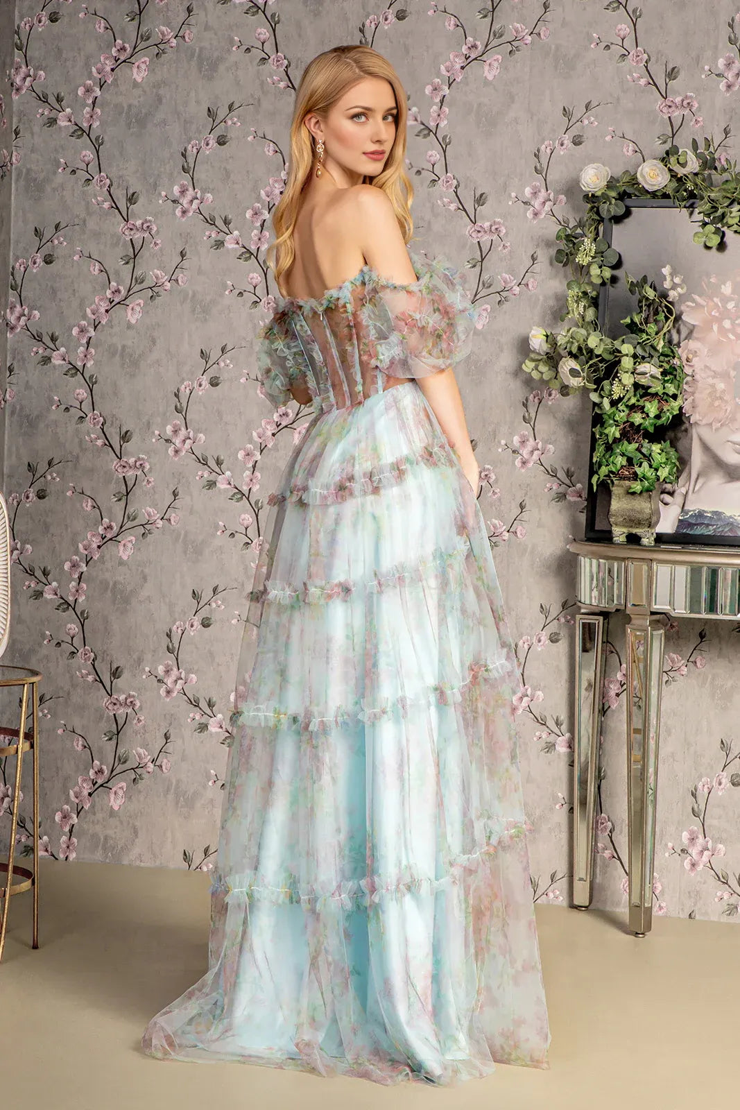 Graceful Stylish Refined Beautiful Timeless Chic Elegant Tulle A-Line Backless Prom Dress