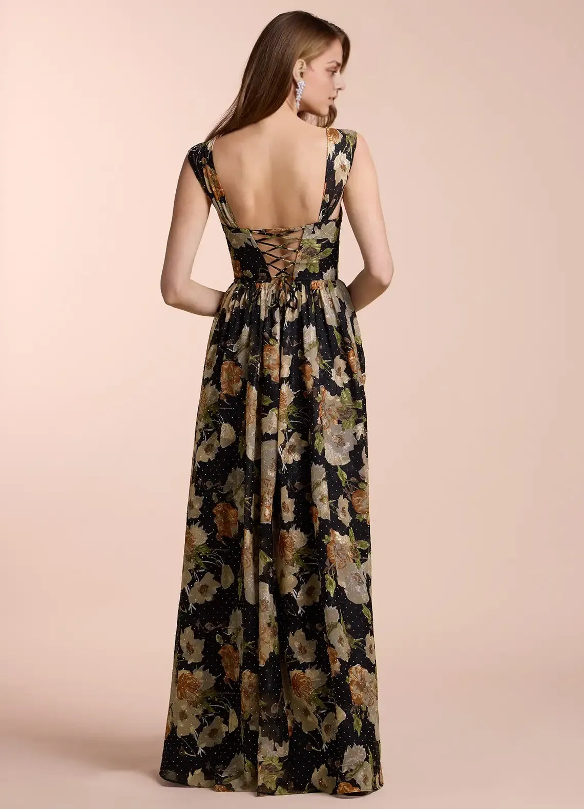 Special Occasion Sophisticated Graceful Stylish Refined Beautiful Elegant Lace Sleeveless Prom Dress