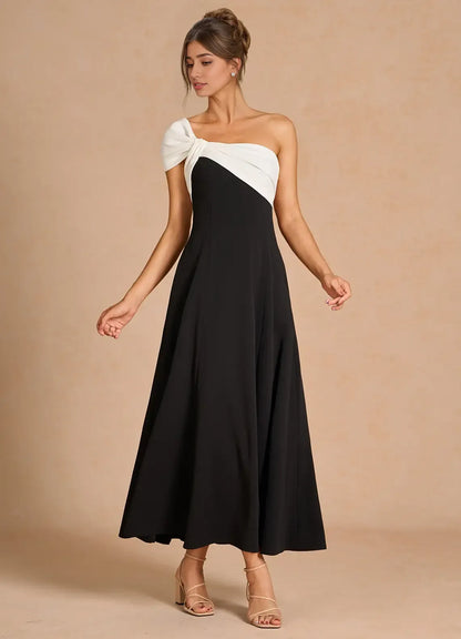 Sophisticated Graceful Stylish Refined Beautiful Elegant Black A-Line Sleeveless Tea-Length Prom Dress