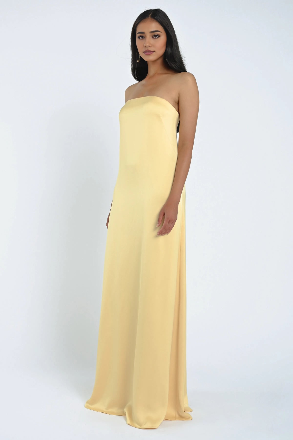 Sophisticated Graceful Stylish Refined Elegant Satin A-Line Strapless Sleeveless Floor-Length Bridesmaid Dress