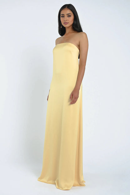 Sophisticated Graceful Stylish Refined Elegant Satin A-Line Strapless Sleeveless Floor-Length Bridesmaid Dress