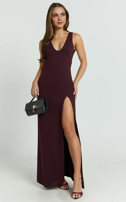 Timeless Special Occasion Sophisticated Graceful Stylish Elegant Black Bodycon Sleeveless Evening Dress