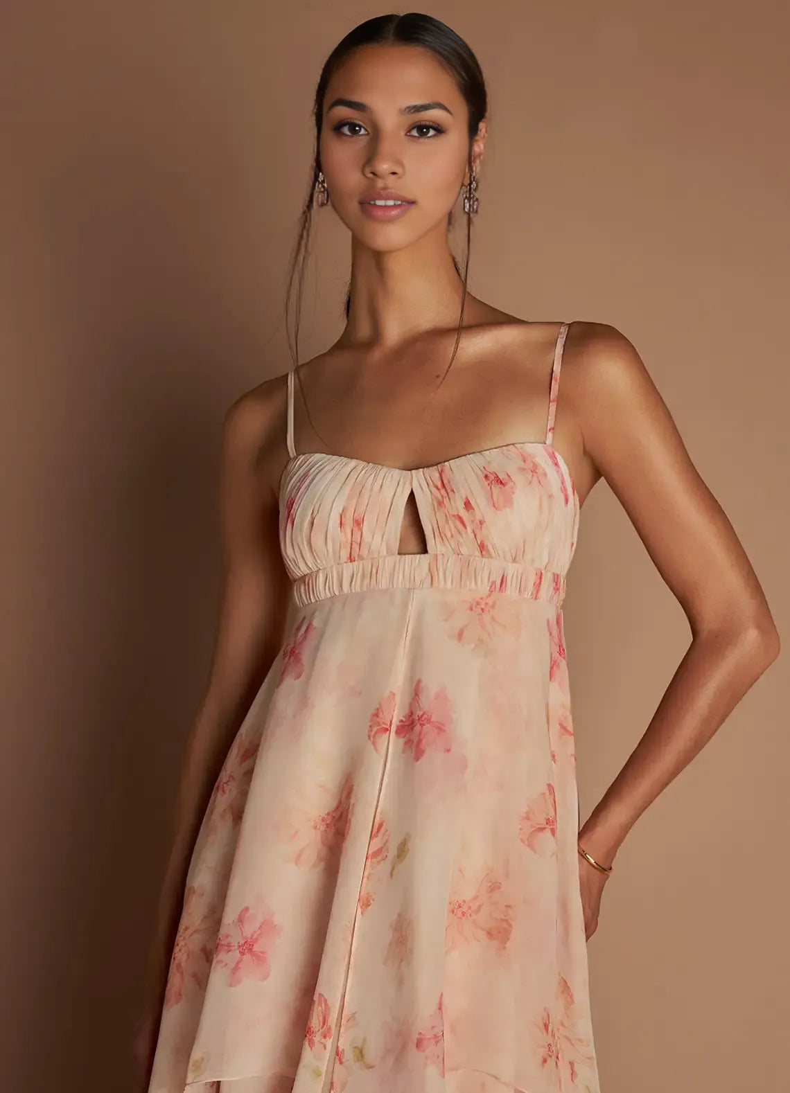 Refined Beautiful Timeless Special Occasion Sophisticated Graceful Elegant Peach Sleeveless Prom Dress