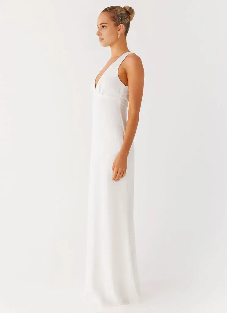 White Prom Dress with Plunging V - Neckline and Fitted Silhouette for Formal Occasions