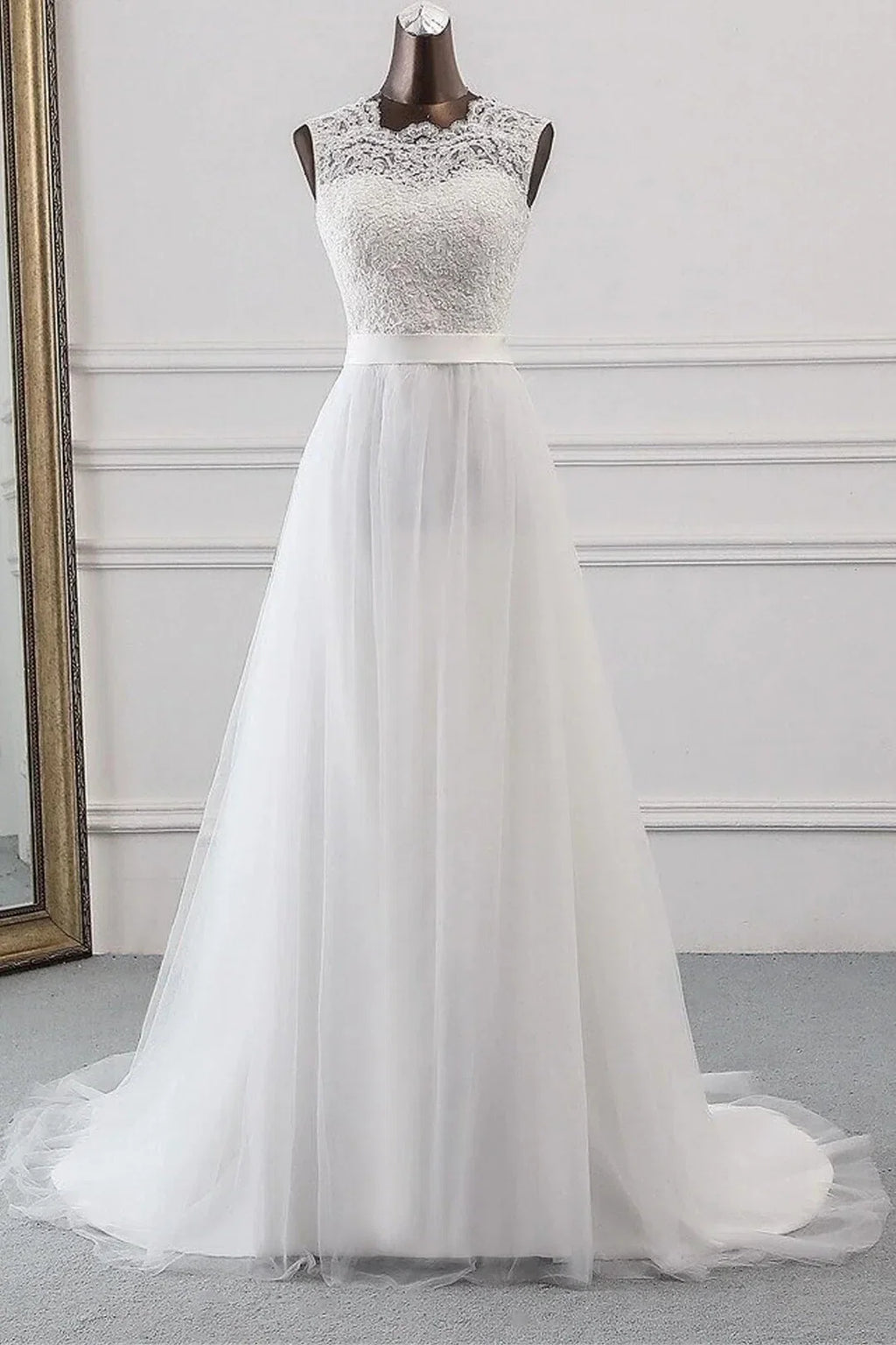 White Sweetheart Up Sleeveless Long Wedding Dress