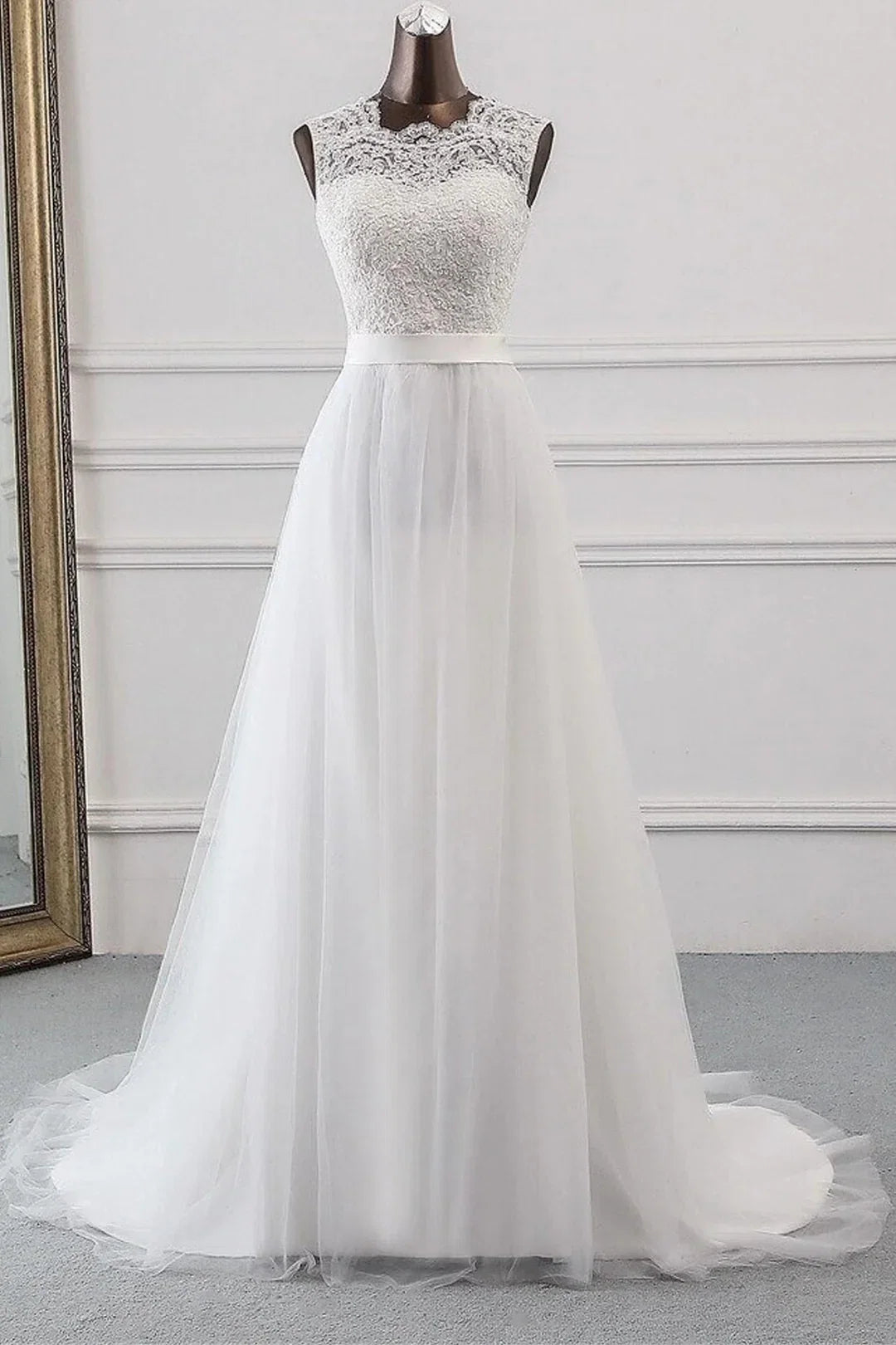 White Sweetheart Up Sleeveless Long Wedding Dress