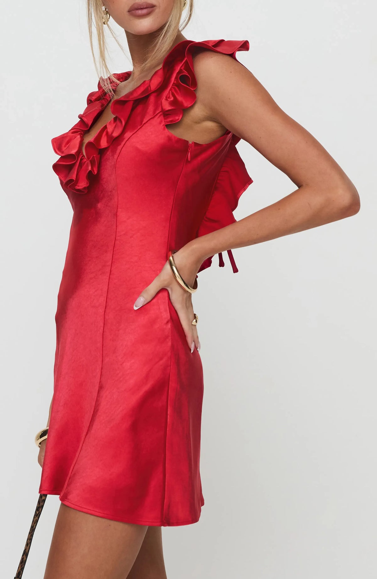 Sophisticated Graceful Stylish Refined Beautiful Elegant Lace Sheath Sleeveless Mini Homecoming Dress