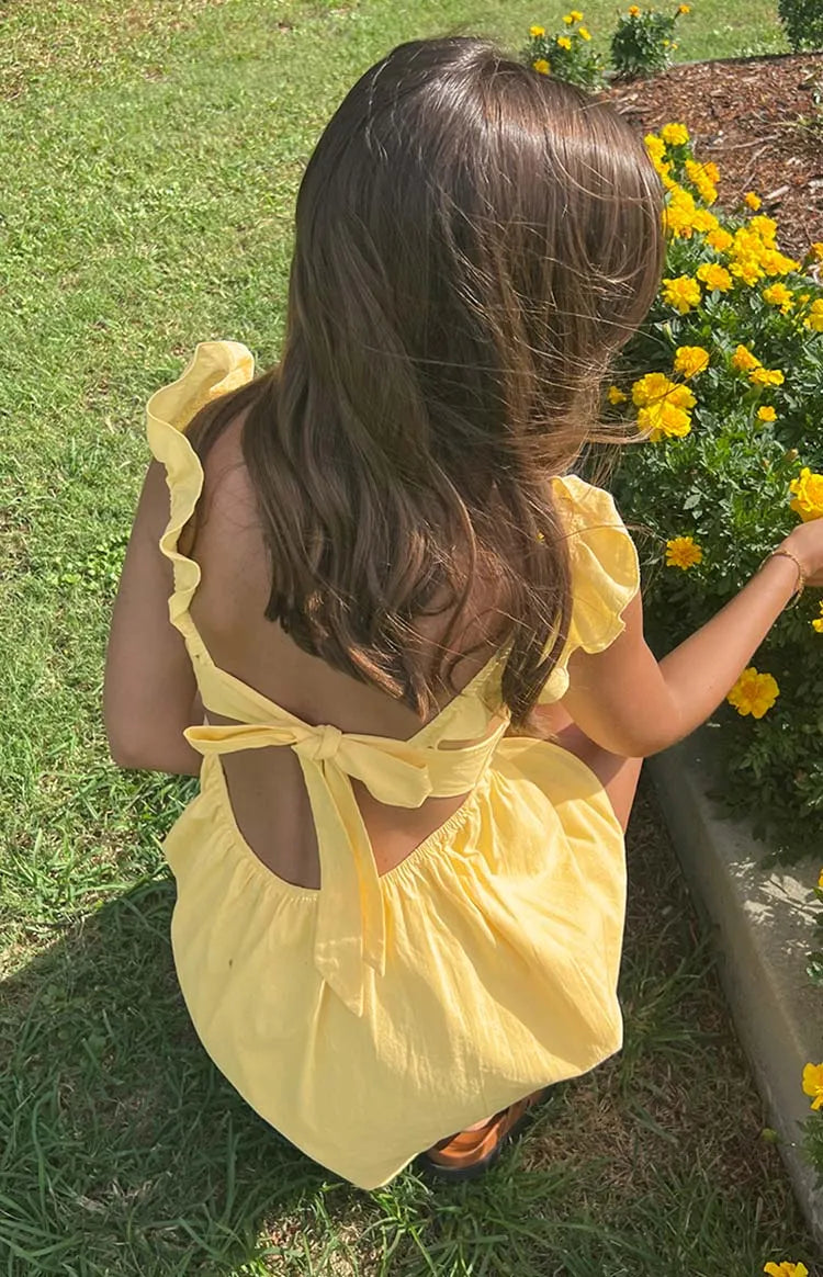 Yellow Homecoming Dress Ruffle Strap Style Deep V - Neck Keyhole Cutout for a Charming Appeal