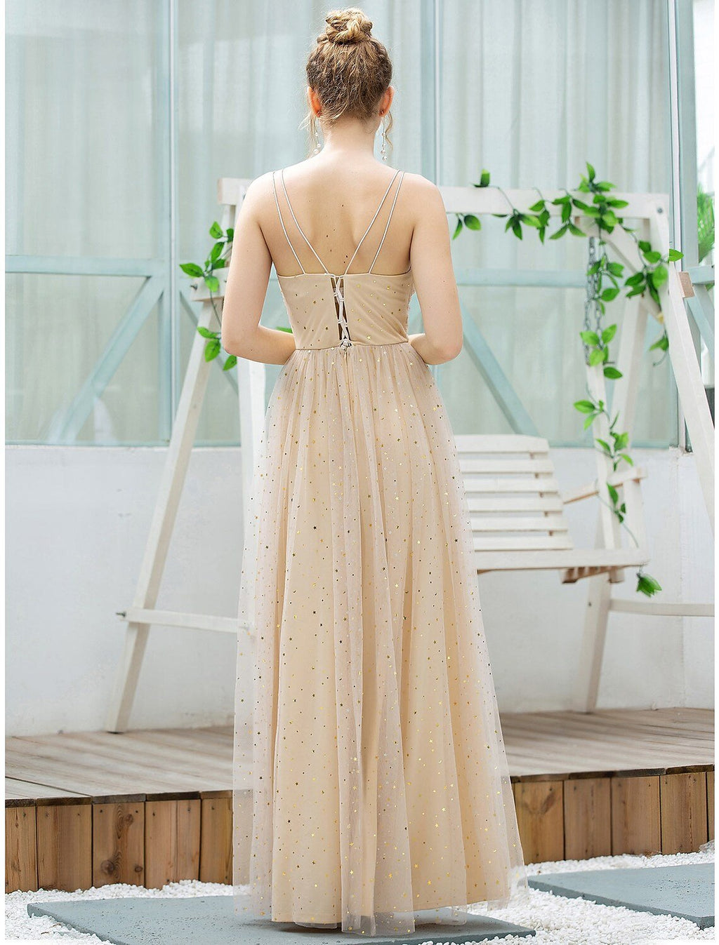A-Line Bridesmaid Dress Plunging Neck Sleeveless Elegant Floor Length Tulle with Sequin - luodilan