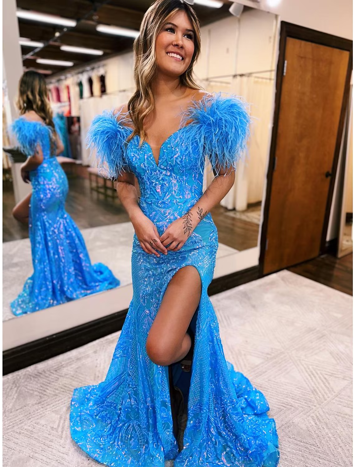 Sparkle Shine Dress Formal Court Train Sleeveless V Neck Backless with Slit