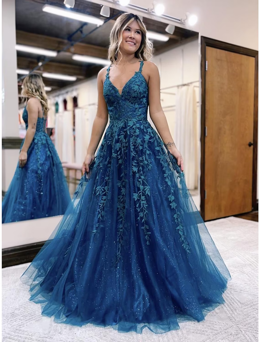 Ball Gown A-Line Prom Dresses Sparkle Shine Dress Formal Floor Length Sleeveless V Neck Backless with Glitter Appliques