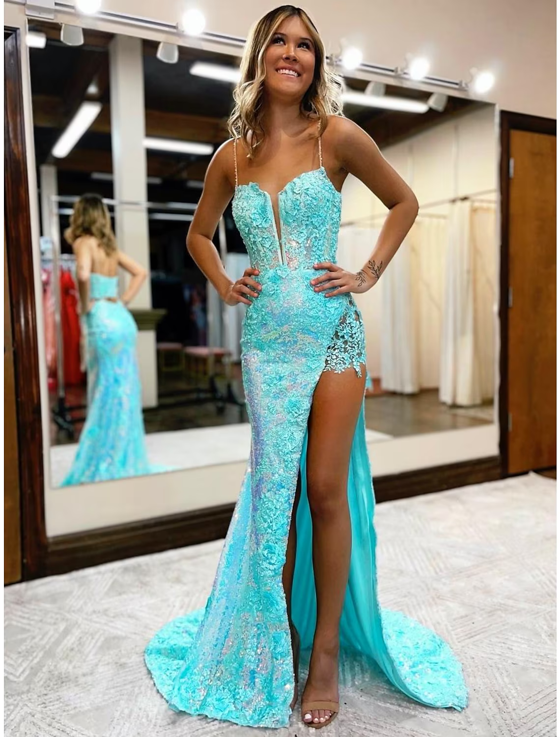 High Split Dress Formal Court Train Sleeveless V Neck with Slit Appliques