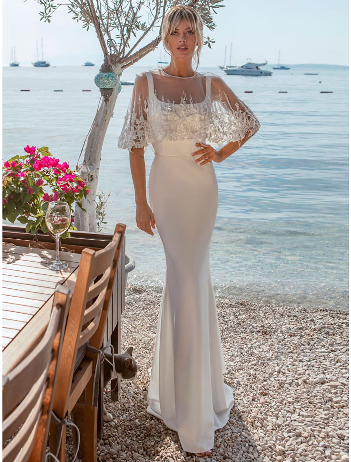 Beach Open Back Casual Wedding Dresses Sleeveless Square With Buttons Beading