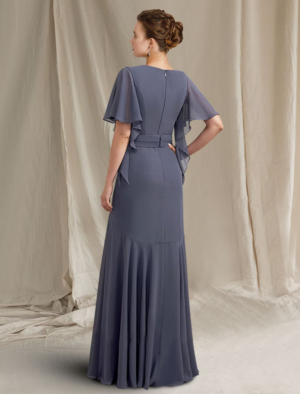 Mother of the Bride Dress Simple Plus Size Elegant V Neck Floor Length Short Sleeve with Pleats Ruched