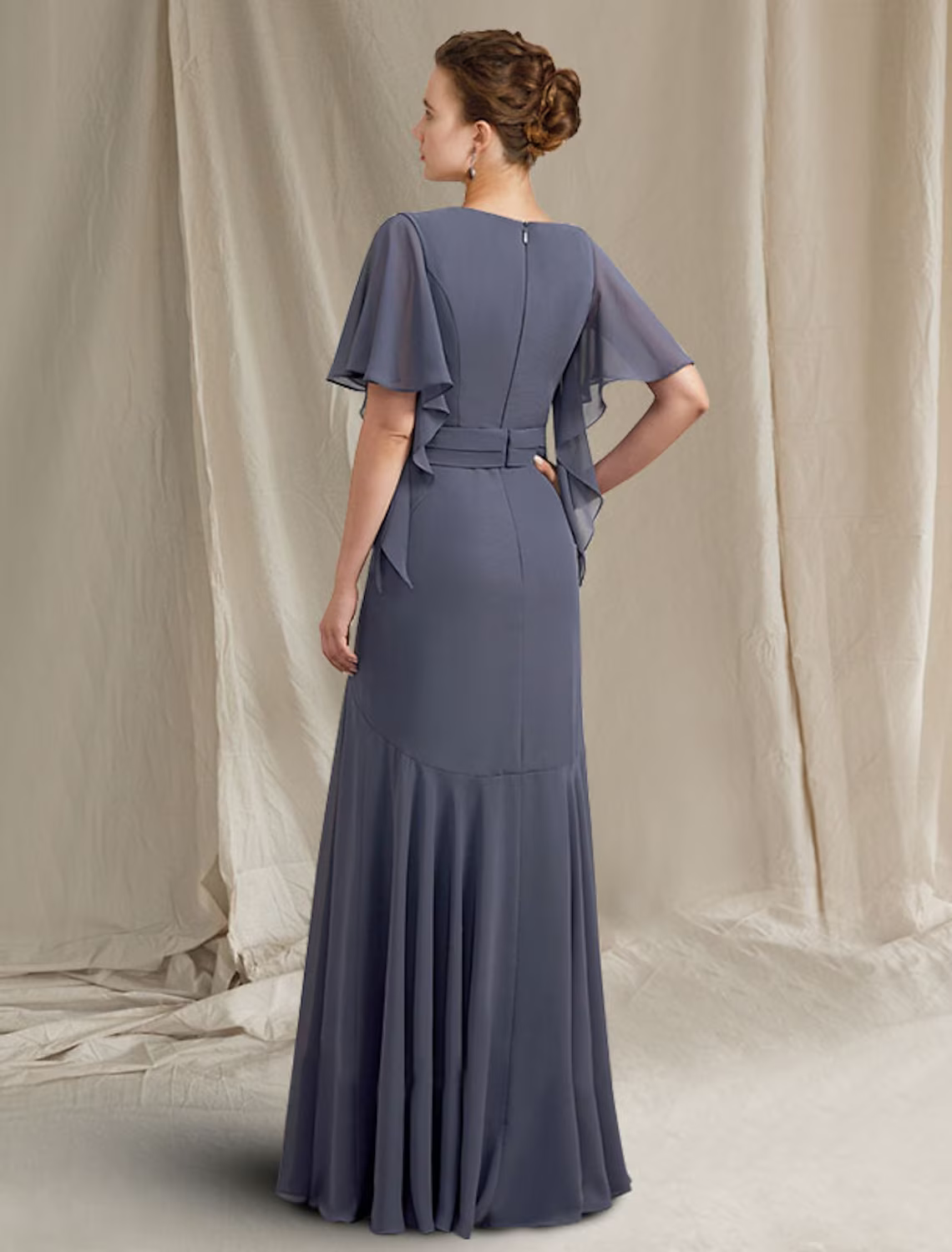 Mother of the Bride Dress Simple Plus Size Elegant V Neck Floor Length Short Sleeve with Pleats Ruched