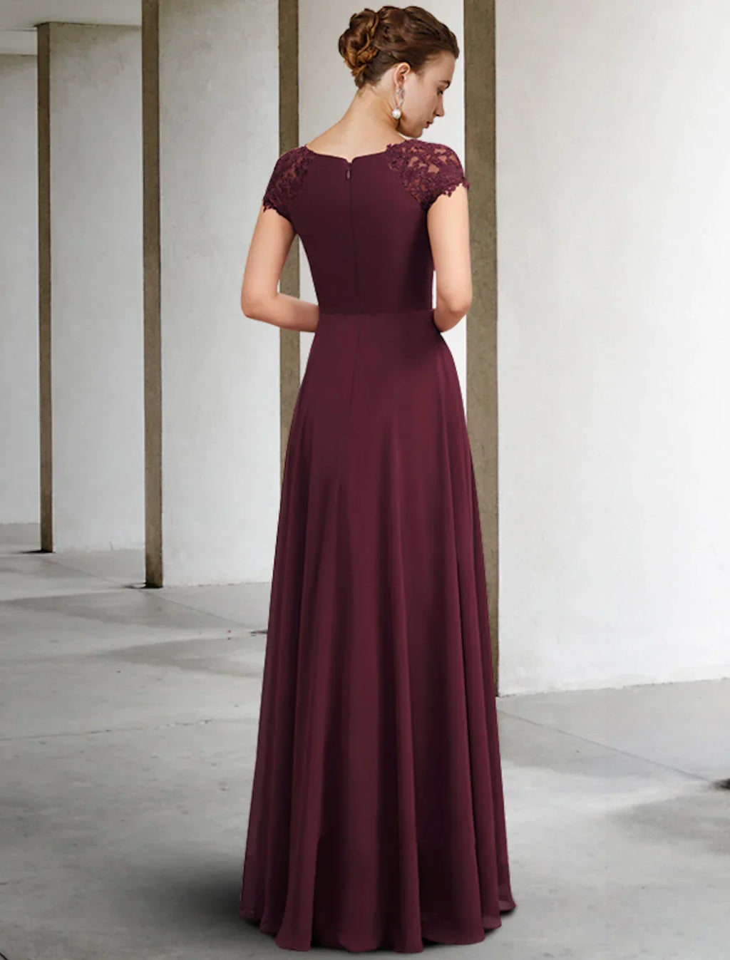 Mother of the Bride Dress Elegant Floor Length Short Sleeve Appliques Ruching