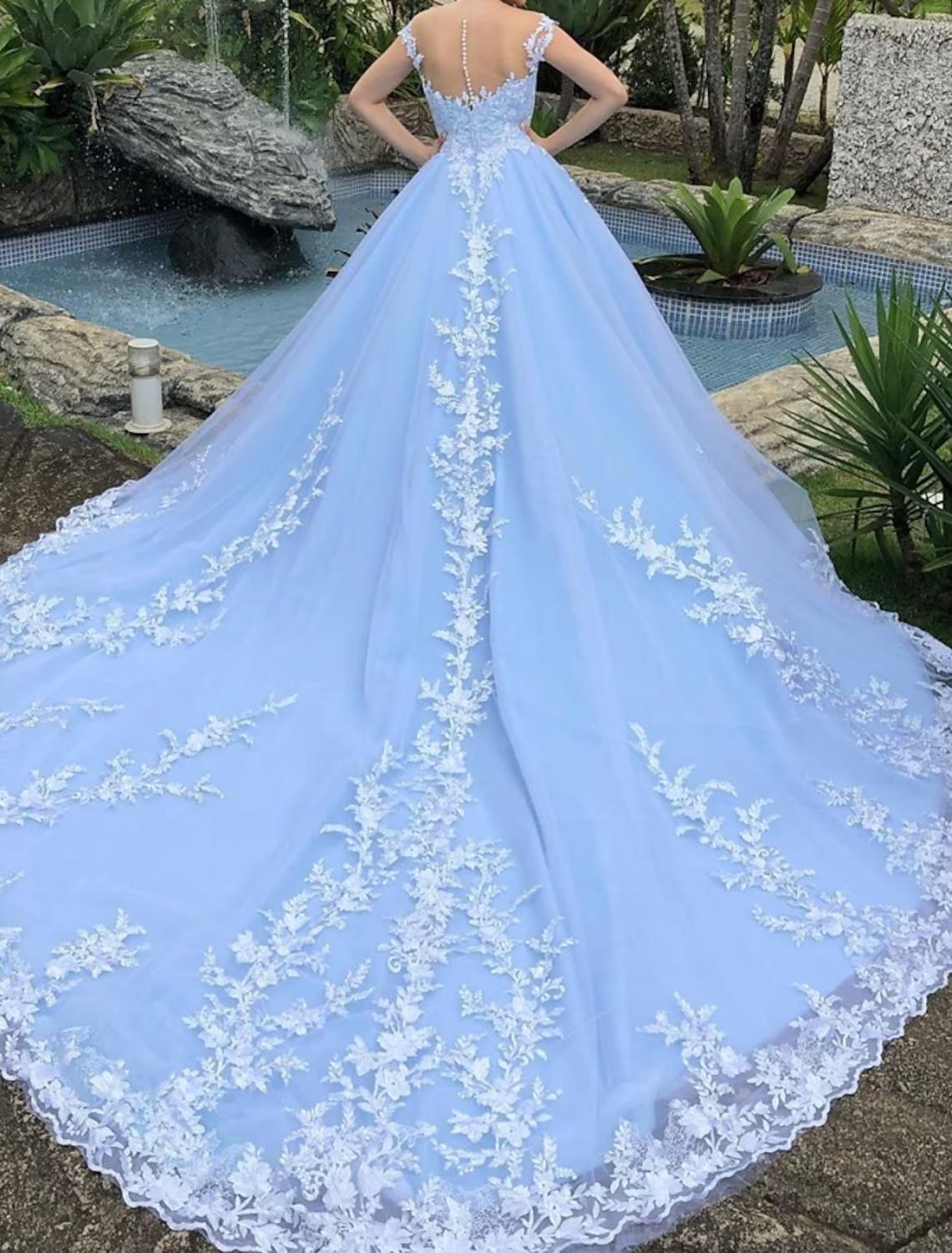 Engagement Wedding Dresses Formal Wedding Dresses Court Train Ball Gown Cap Sleeve V Neck With Appliques