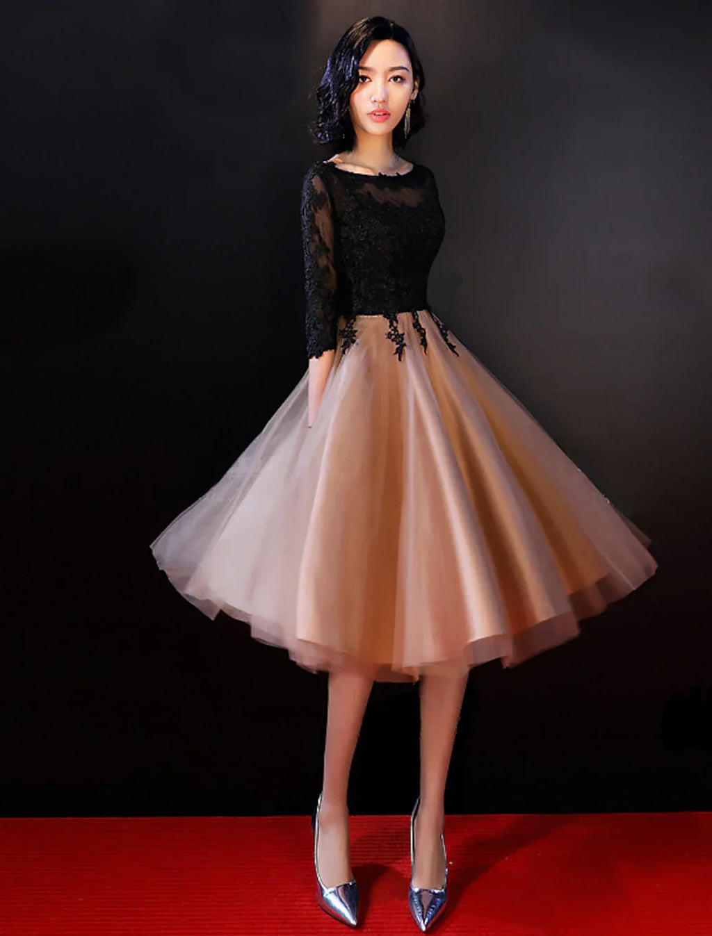 Celebrity Style Wedding Guest Cocktail Party Dress Boat Neck Backless Half Sleeve Knee Length with Insert Appliques