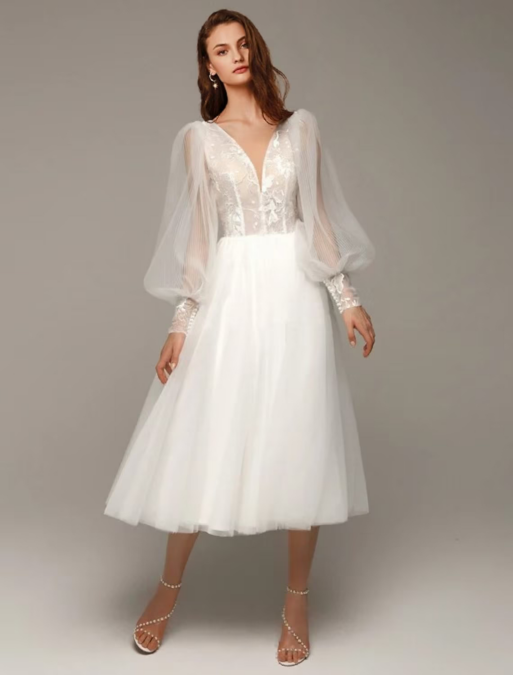 White Vintage Little Dresses Wedding Dresses Tea Length A-Line Long Sleeve V Neck With Applique