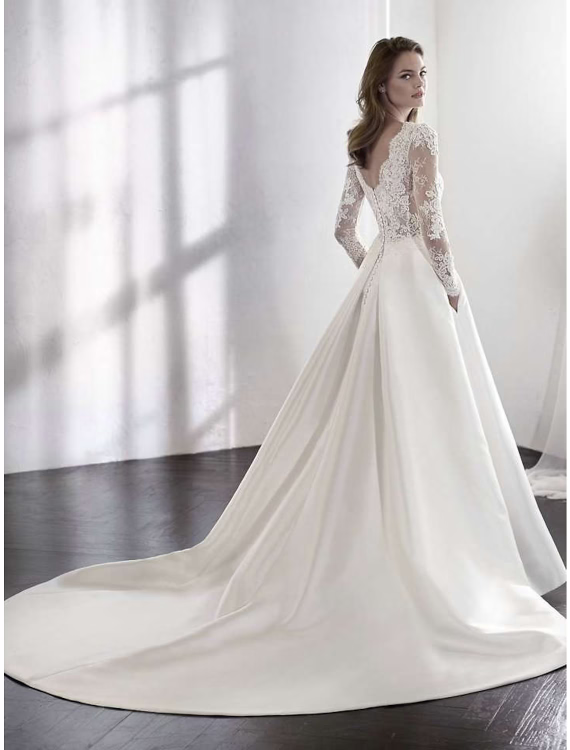 Beach Formal Wedding Dresses Chapel Train A-Line Long Sleeve Jewel Neck With Pleats