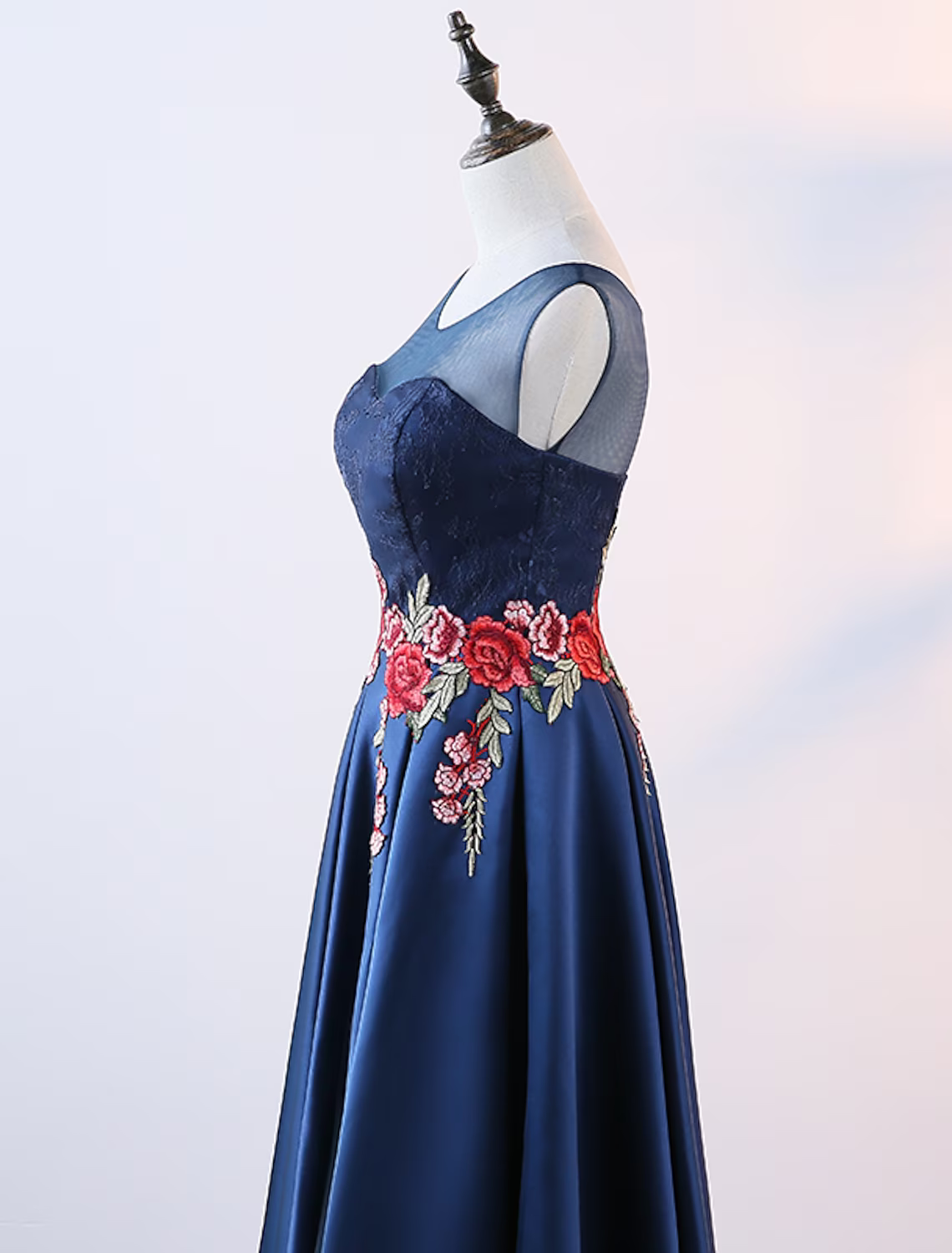 Evening Gown Elegant Dress Prom Floor Length Sleeveless Jewel Neck with Embroidery Appliques