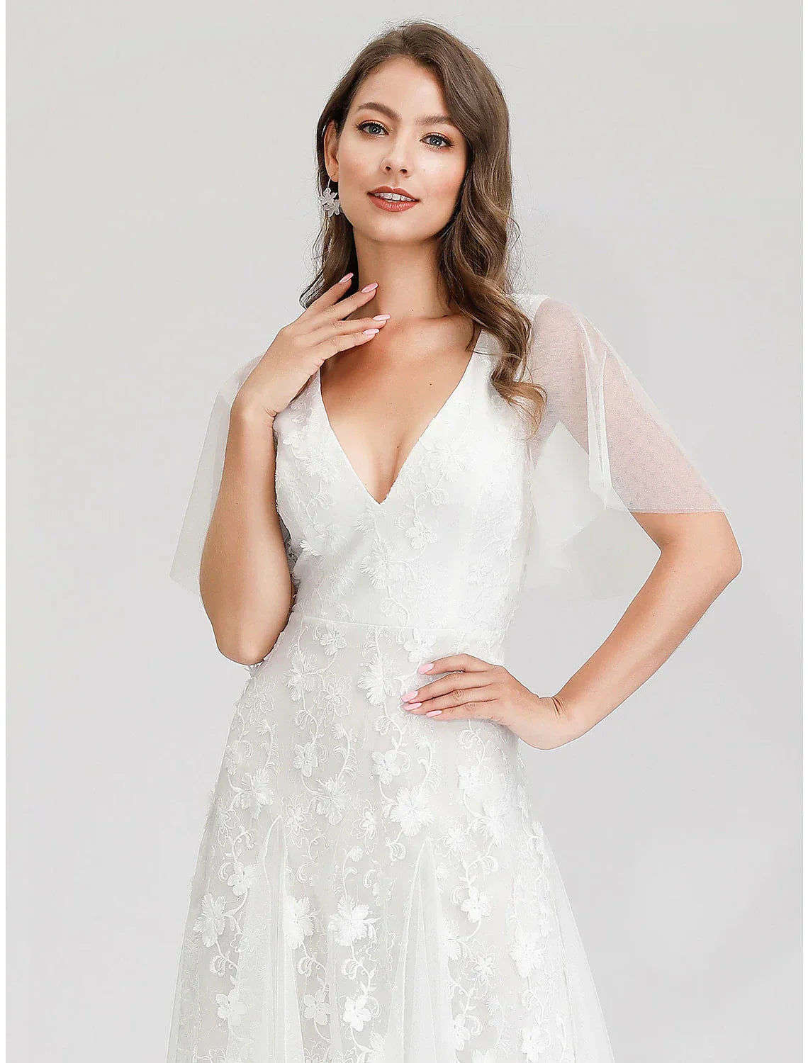 Open Back Dresses A-Line Short Sleeve V Neck Appliques