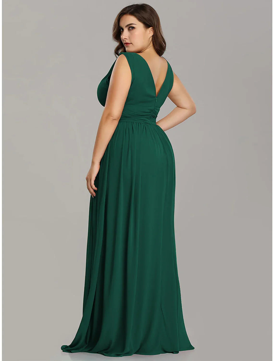 Plus Size Wedding Formal Evening Dress V Neck V Back Sleeveless Floor Length with Pleats