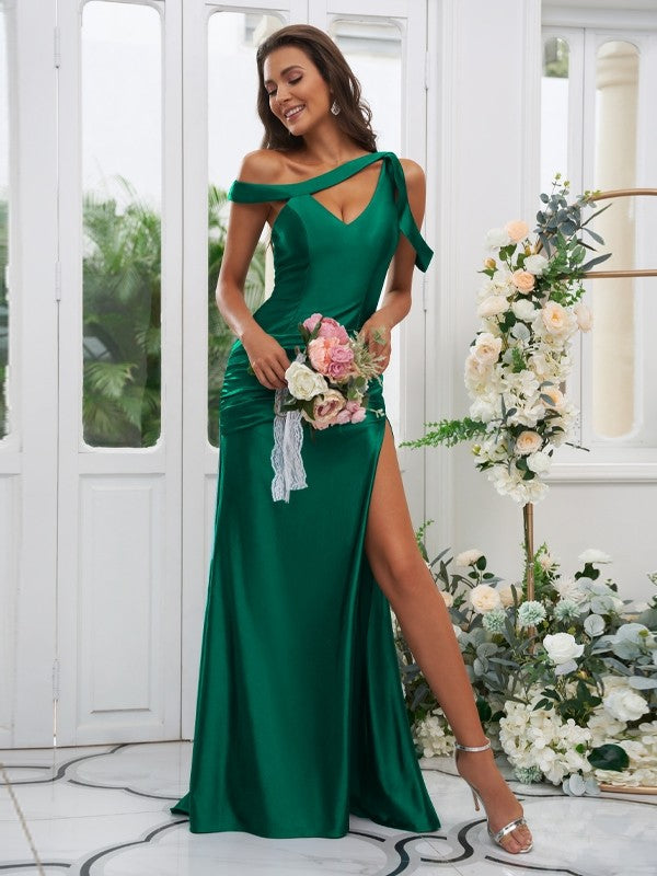 Sheath/Column Ruched Off-the-Shoulder Sleeveless Sweep/Brush Train Bridesmaid Dresses