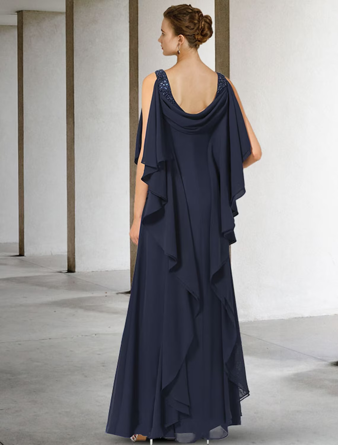 Mother of the Bride Dress Plus Size Elegant V Neck Floor Length Short Sleeve with Beading Ruffles