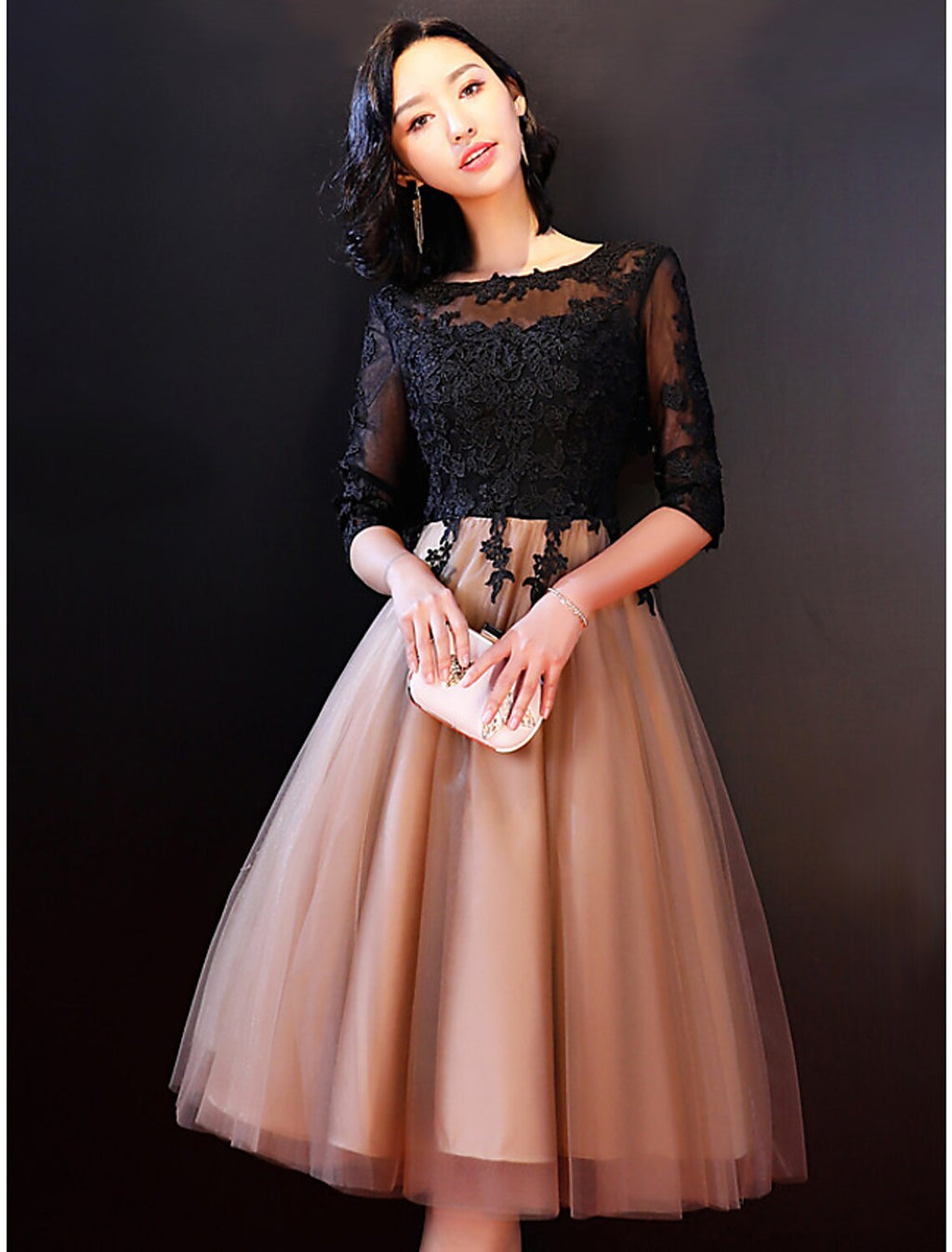 Wedding Dress Boat Neck Backless Half Sleeve Knee Length Appliques