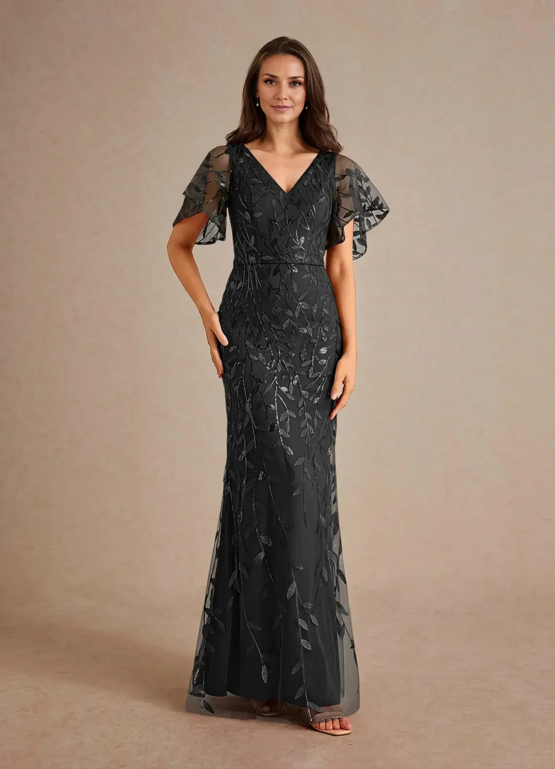 Sophisticated Graceful Stylish Refined Beautiful Elegant Champagne Tulle Sheath V-Neck Evening Dress