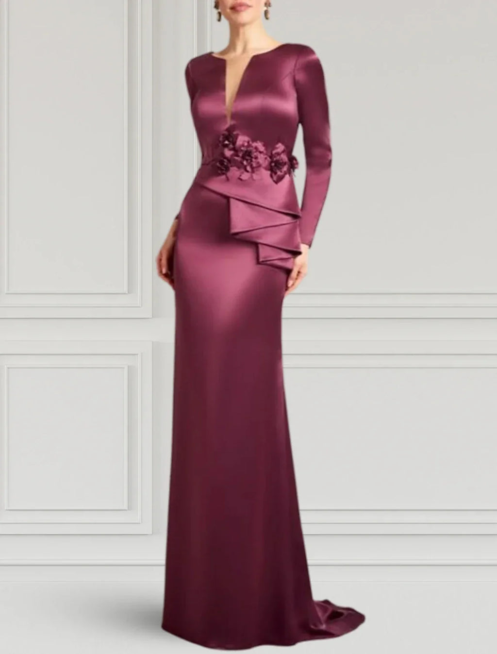 Sheath / Column Evening Gown Elegant Dress Formal Wedding Guest Sweep / Brush Train Long Sleeve V Neck with Appliques