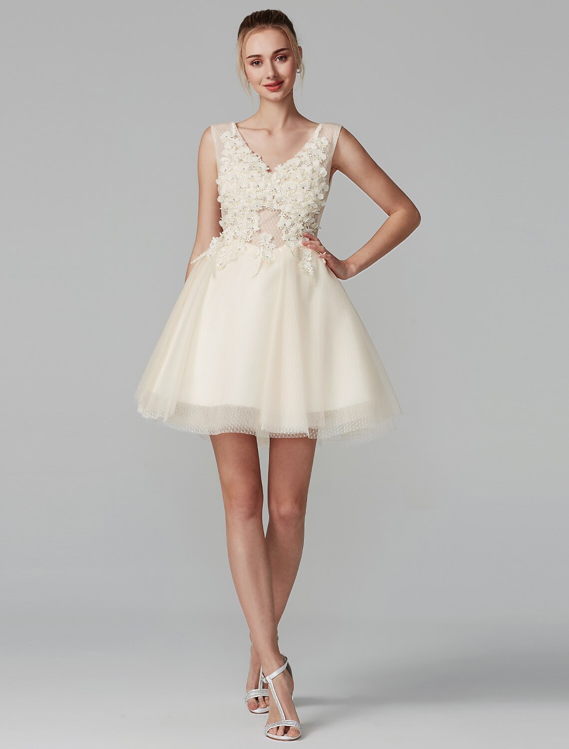 Homecoming Graduation Short / Mini Sleeveless V Neck Over with Crystals Appliques