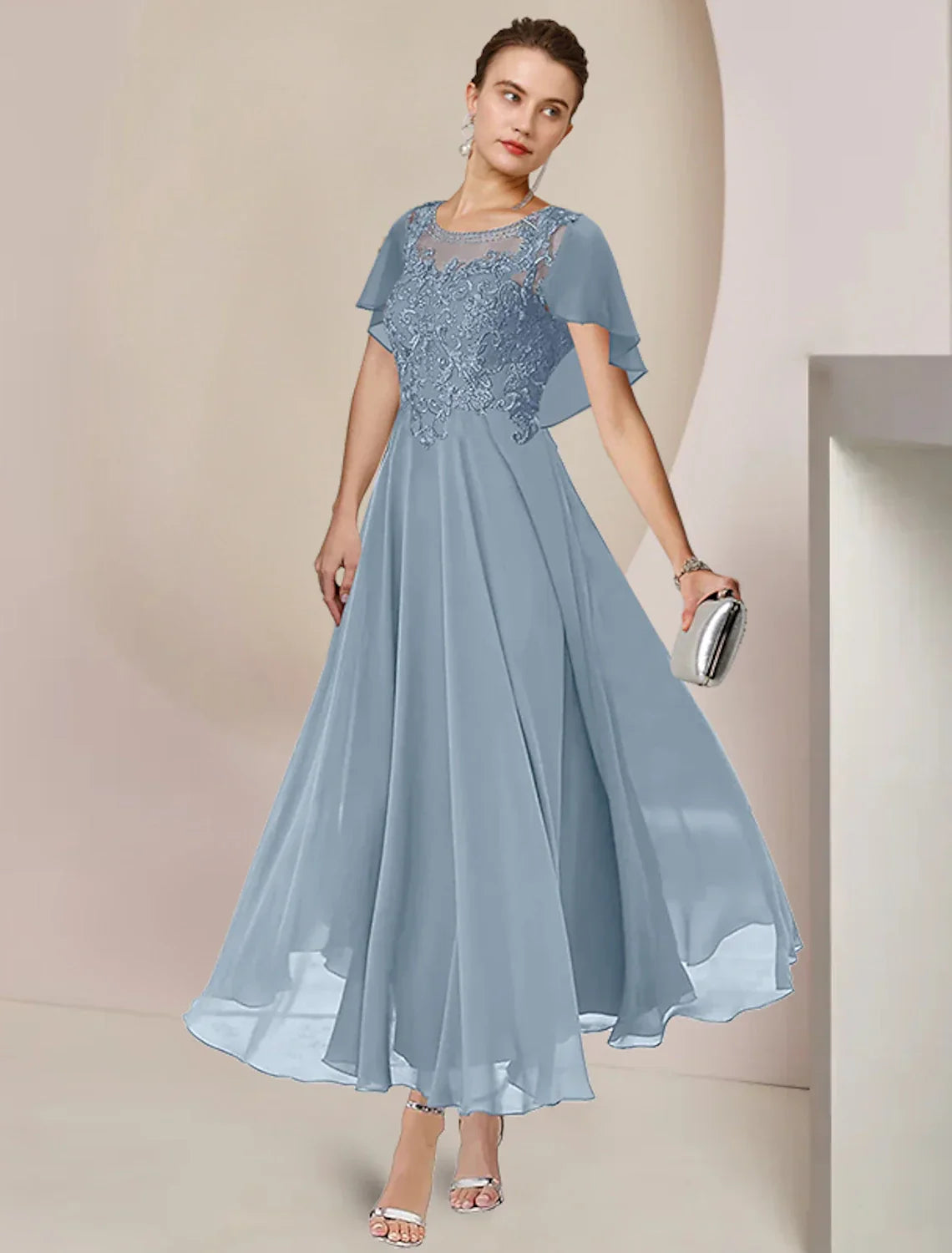 Mother of the Bride Dress Elegant Scoop Neck Tea Length Sleeveless with Beading Appliques