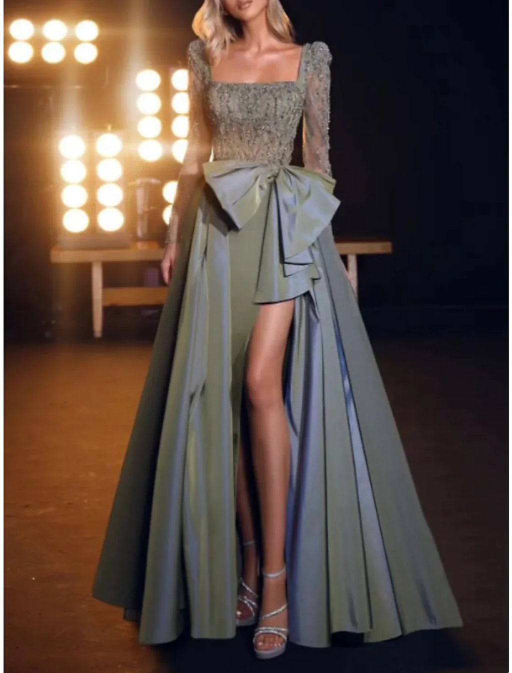 Formal Sweep / Brush Train Long Sleeve Square Neck with Bow(s) Slit