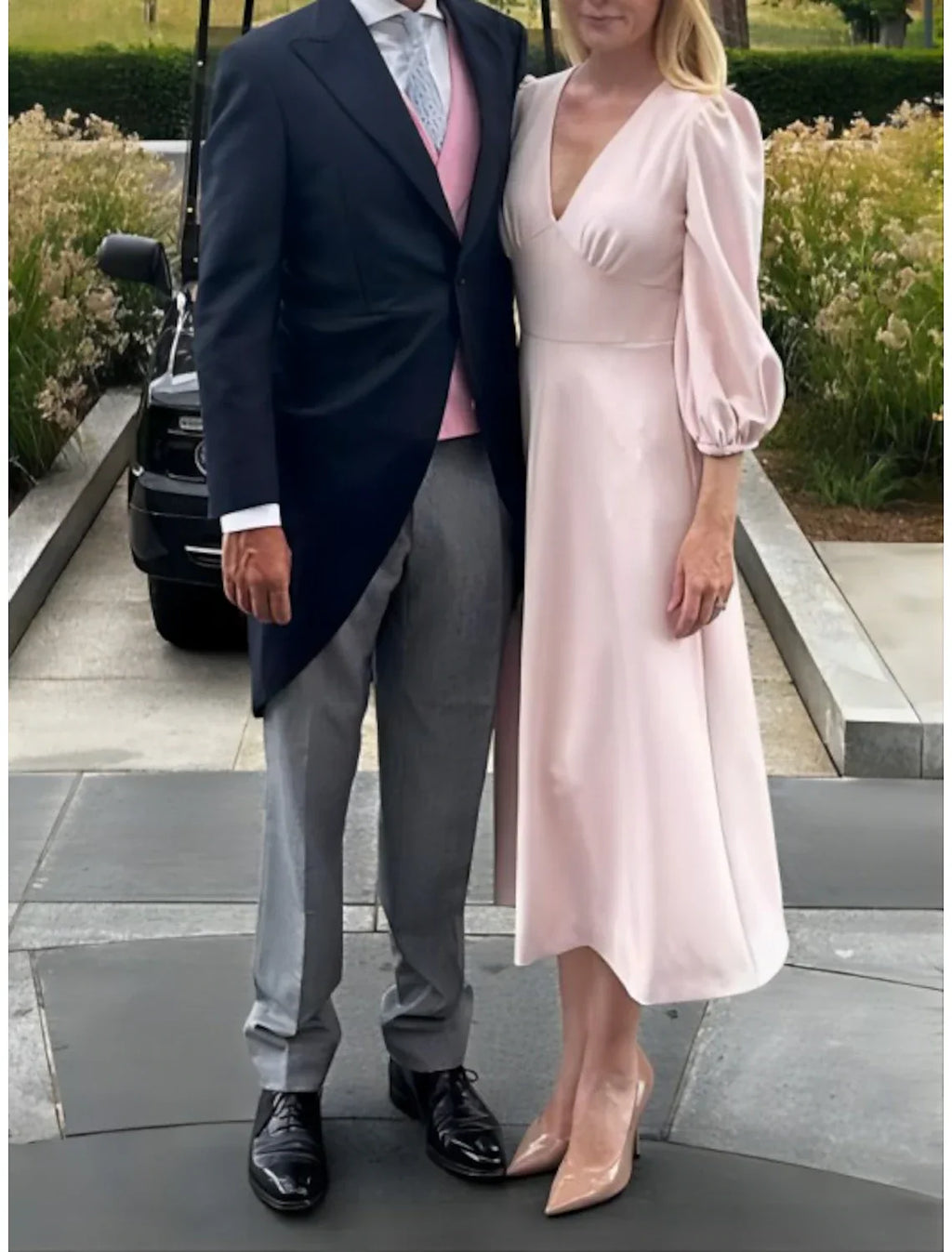 Mother of the Bride Dress Formal Wedding Guest Elegant V Neck Tea Length 3/4 Length Sleeve with Solid Color