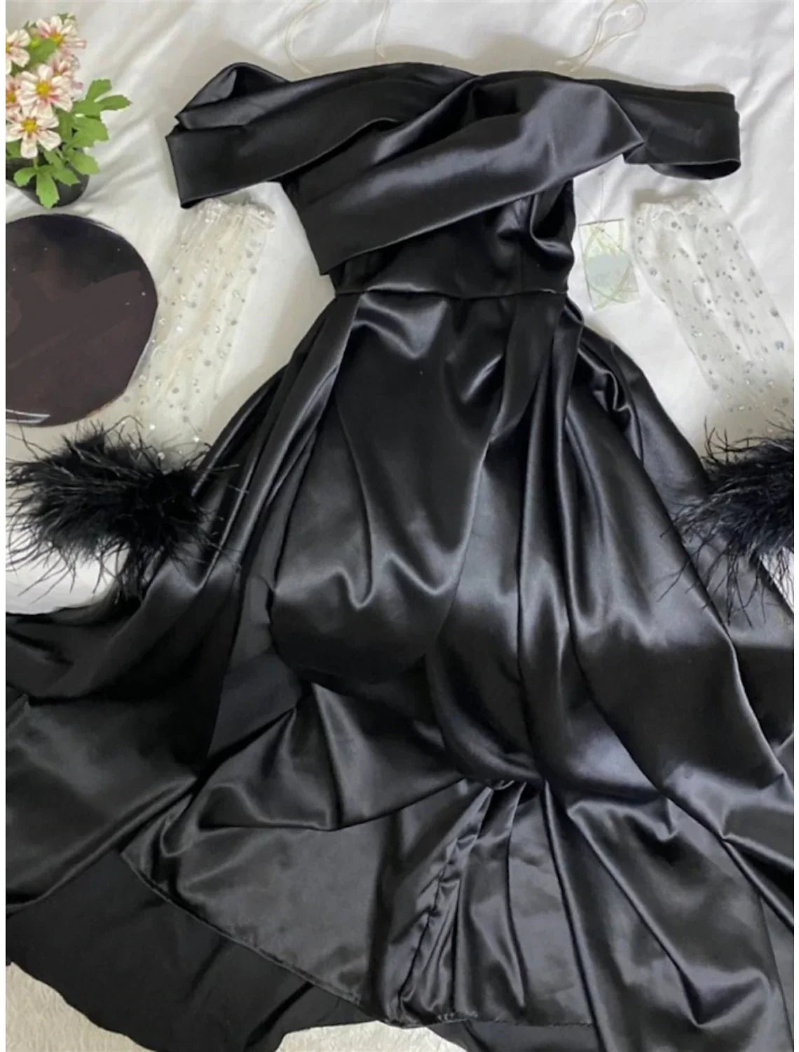 Black Evening Gown Elegant Dress Formal Dress Carival Sweep / Brush Train Long Sleeve Off Shoulder with Rhinestone Feather Pleats
