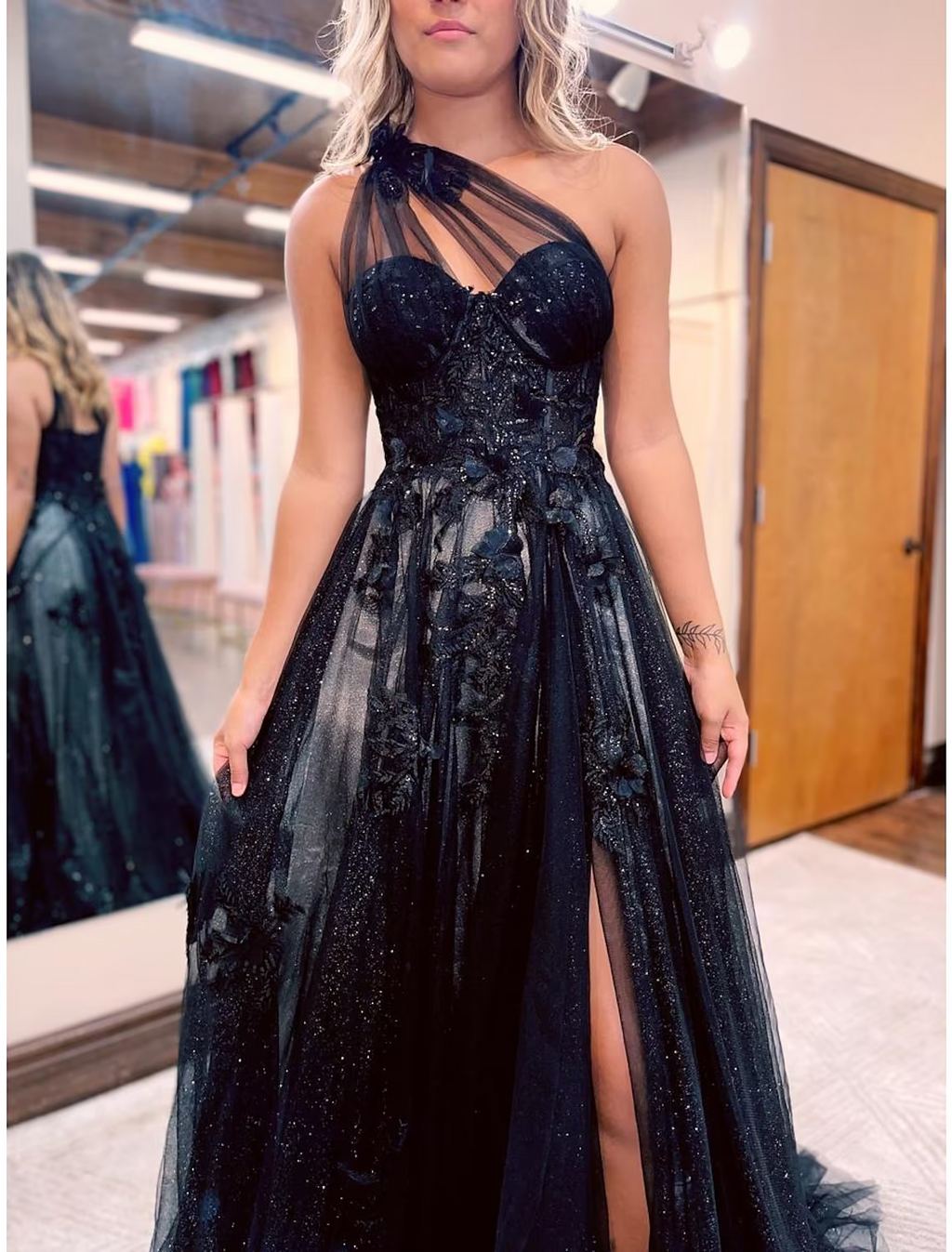 Formal Sleeveless One Shoulder Backless with Pleats Appliques